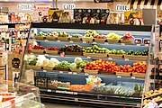 Refrigerator for vegetables and fruits