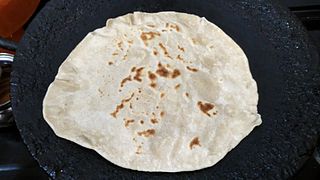 Chapati Afghanistan, umume dikenal minangka Sapati utawa doday .