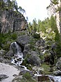 Cascate di Ciastlins 4.jpg2.304 × 3.072; 1,29 MB