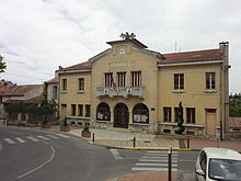 Mairie de Sainte-Tulle.JPG