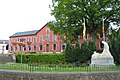 De Monument aux morts an d'Gemengenhaus