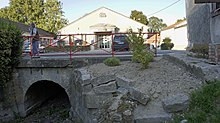 Mairie et ruisseau 580.JPG