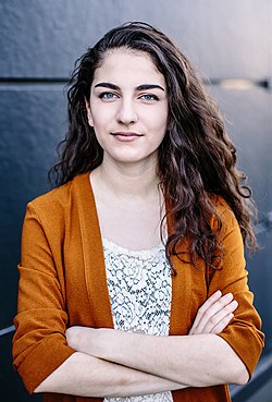 Romina Pourmokhtari 2019 (cropped).jpg