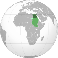 Egyptin kuningaskunta tummanvihreällä, Anglo-egyptiläinen Sudan vihreällä, Italian Libyalle vuonna 1934 luovutettu alue vaaleanvihreällä.