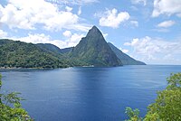 Petit Piton eta Gros Piton mendiak