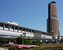 Hamamatsu Station 3.jpg