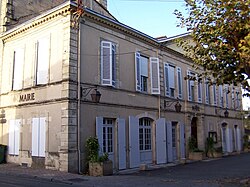 Skyline of Preignac