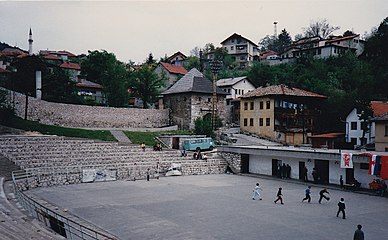 Zidovi utvrde i kula Širokac (maj 1987)