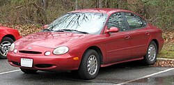 1996–1997 Ford Taurus sedan