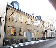 Kyrkogatan 33, byggt 1794, är ett av C. W. Carlbergs typhus för hantverkare.