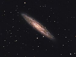 Snímek NGC 253. Autor: Hunter Wilson.