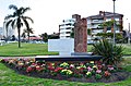 Batu salib Armenia (Khachkar) di Plaza Armenia di Montevideo, Uruguay