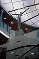 Skulptur mit Lichtbogen im Haas-Haus 1991