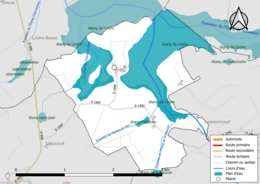 Carte en couleur présentant le réseau hydrographique de la commune