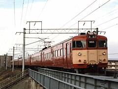 S107編成（旧塗色）