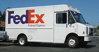 An older FedEx truck