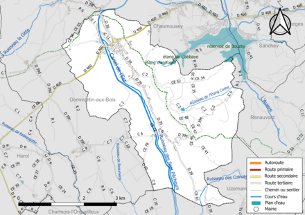 Carte en couleur présentant le réseau hydrographique de la commune