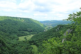 Vue générale de la reculée depuis le belvédère du Fer à Cheval