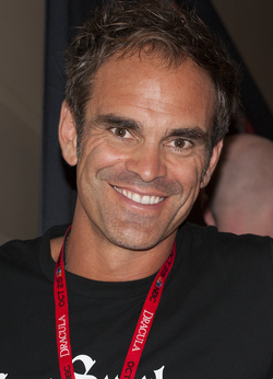 Steven Ogg vuonna 2013.