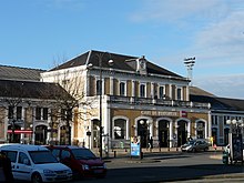 Photo montrant la façade sur rue de la gare de Périgueux.