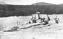 USS R-13 (SS-90) 0809003.jpg