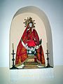 Detalle de la Virgen de Santerón en su hornacina de la iglesia de Algarra (Cuenca), objeto de gran devoción entre los vallanqueros.