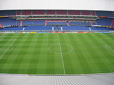 Estádio De Kuip recebeu a final