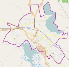 Mapa konturowa Morąga, blisko centrum na lewo u góry znajduje się punkt z opisem „Parafia wojskowa Świętej Królowej Jadwigi”