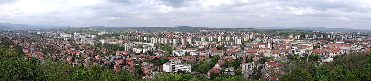 Miskolc panorámája az avasi kilátóból