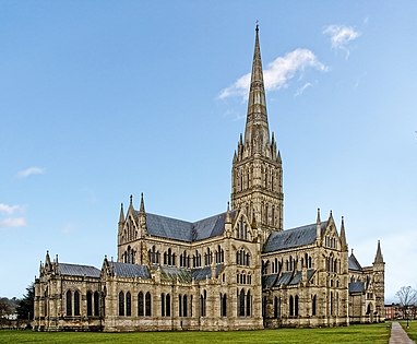 Torre da Catedral de Salisbury, a mais alta da Grã-Bretanha (1220-1258)