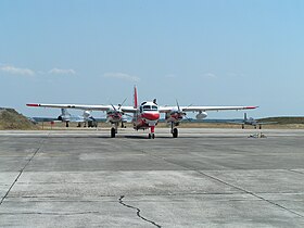 Tracker S-2FT de la sécurité civile française à Cazaux.