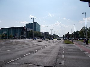 Avenue Mall i raskrižje s Avenijom Vječeslava Holjevca