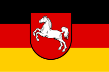 Flag of Lower Saxony.svg