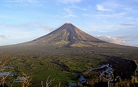 Le Mayon en 2006.