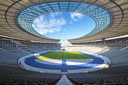 Olympiastadion Berlin (Olympiastadion) Ort: Berlin Kapazität: 72.000[25] Verein: Hertha BSC