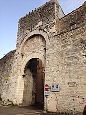 Porta Monterone detta anche Porta San Pietro