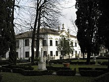 Villa La Quiete e parco antistante (Paese).jpg