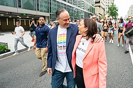 Emhoff et Harris à Capital Pride à Washington, D.C., juin 2021.