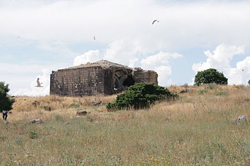 Սուրբ Գևորգ վանքի ավերակները Լիմ կղզում