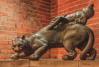 Sculpture "Puma carrying the Day" in Bremen, Böttcherstraße