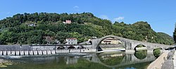 Miniatura para Puente de la Magdalena (Borgo a Mozzano)