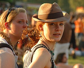 Trilby als Mode-Accessoire, Rockfestival in Bonn, 2007