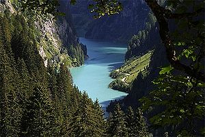 Gigerwaldsee im Calfeisental