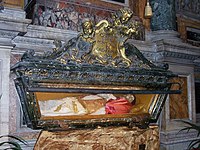 Pyhä Pius V:n hauta Santa Maria Maggioressa, Roomassa, Italiassa