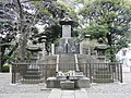 Monument funéraire au Shogitai du parc d'Ueno.