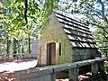 La "chapelle Polignac", à Ar Butten, sur un éperon dominant la rive gauche de la Laïta.