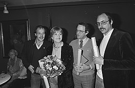 Louis Davids Prijs 1980: v.l.n.r. Gerard Stellaard, Jasperina de Jong, Harry Bannink en Jan Boerstoel