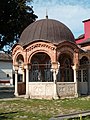 Cantharus en Monasterio de Lavra (Grecia)