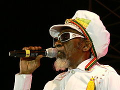 Bunny Wailer, son demi frère en 2008