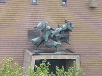 Jacob en de Engel (1956), Politiebureau Den Haag